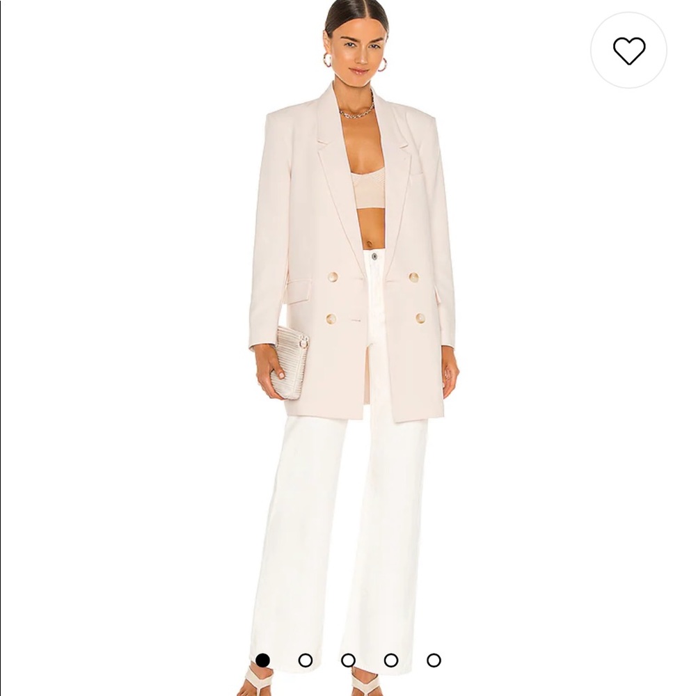 Dressed To Thrill Blazer in Vintage Ivory
Steve Madden